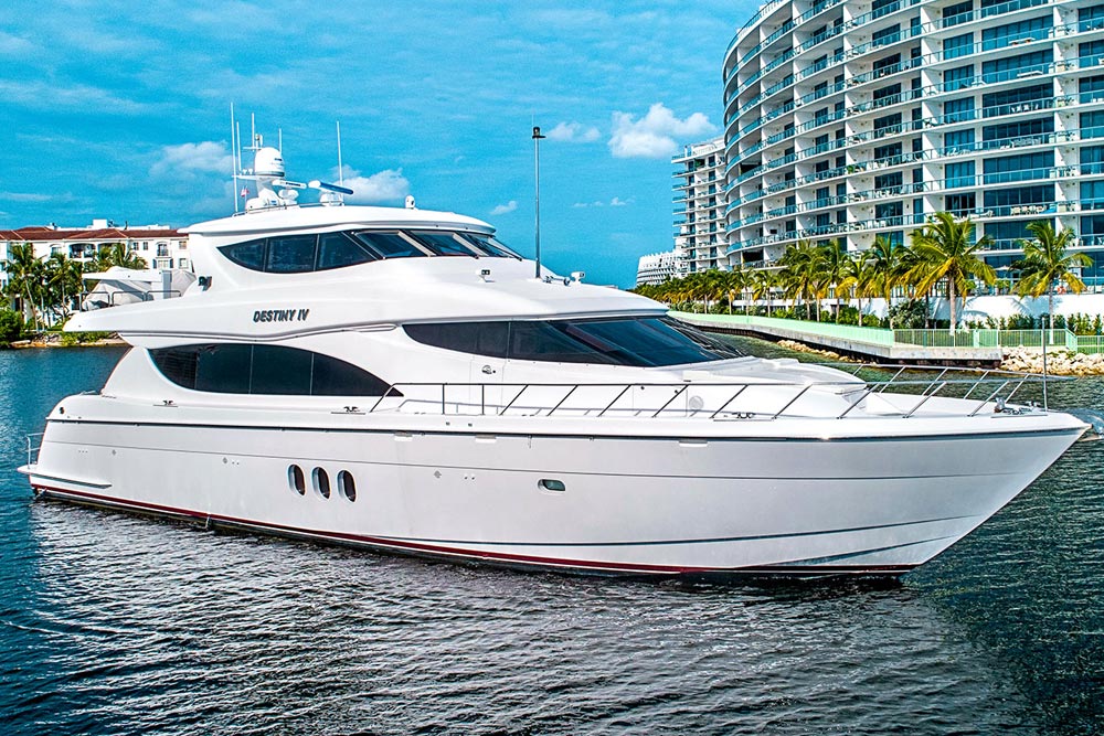 64 Feet Luxury Yacht