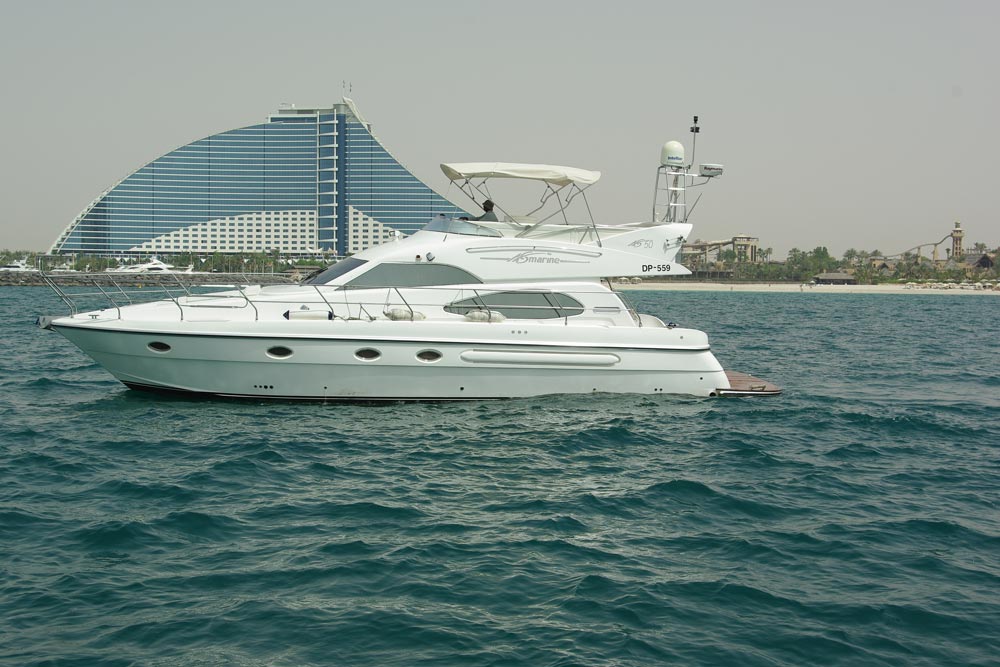 56 Feet Premium Yacht