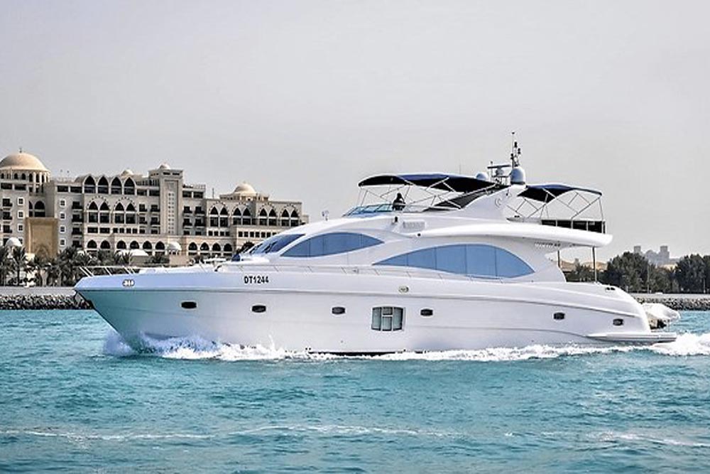 88 Feet Luxury Yacht